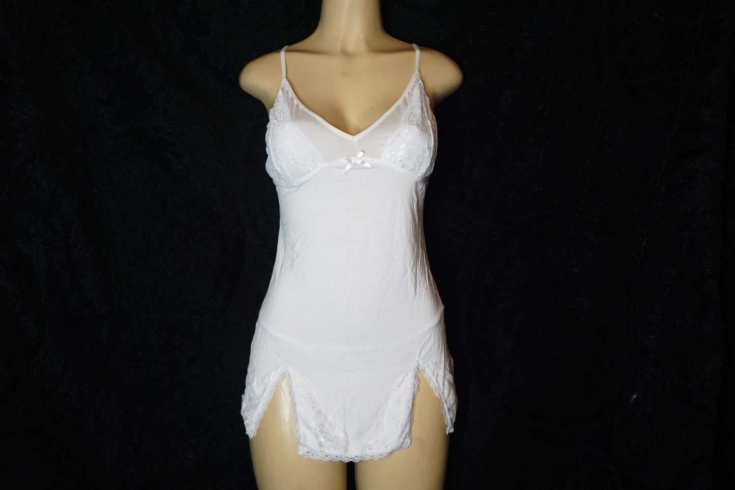 Cotton & lace nightie with G-string
