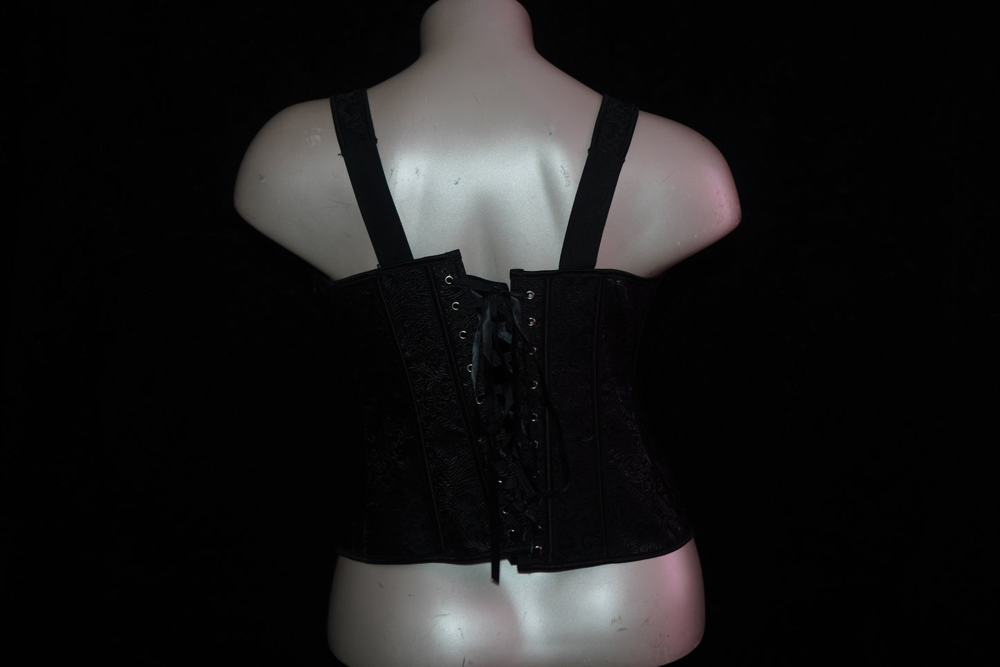 Paisley print corset with straps and thong