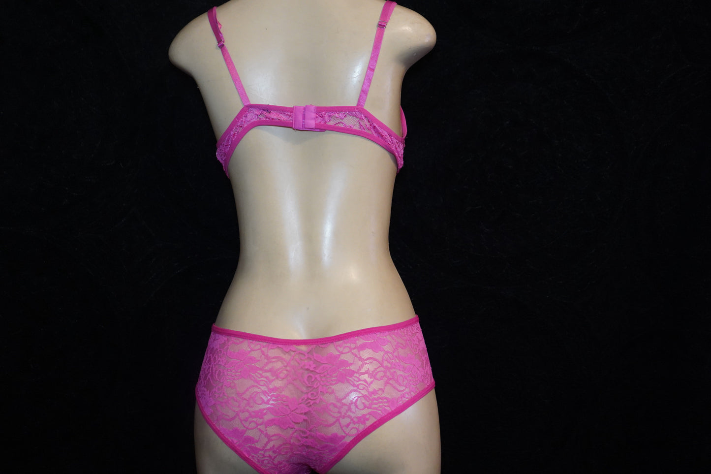 3pc Crotchless pantie/bra/cover-up set