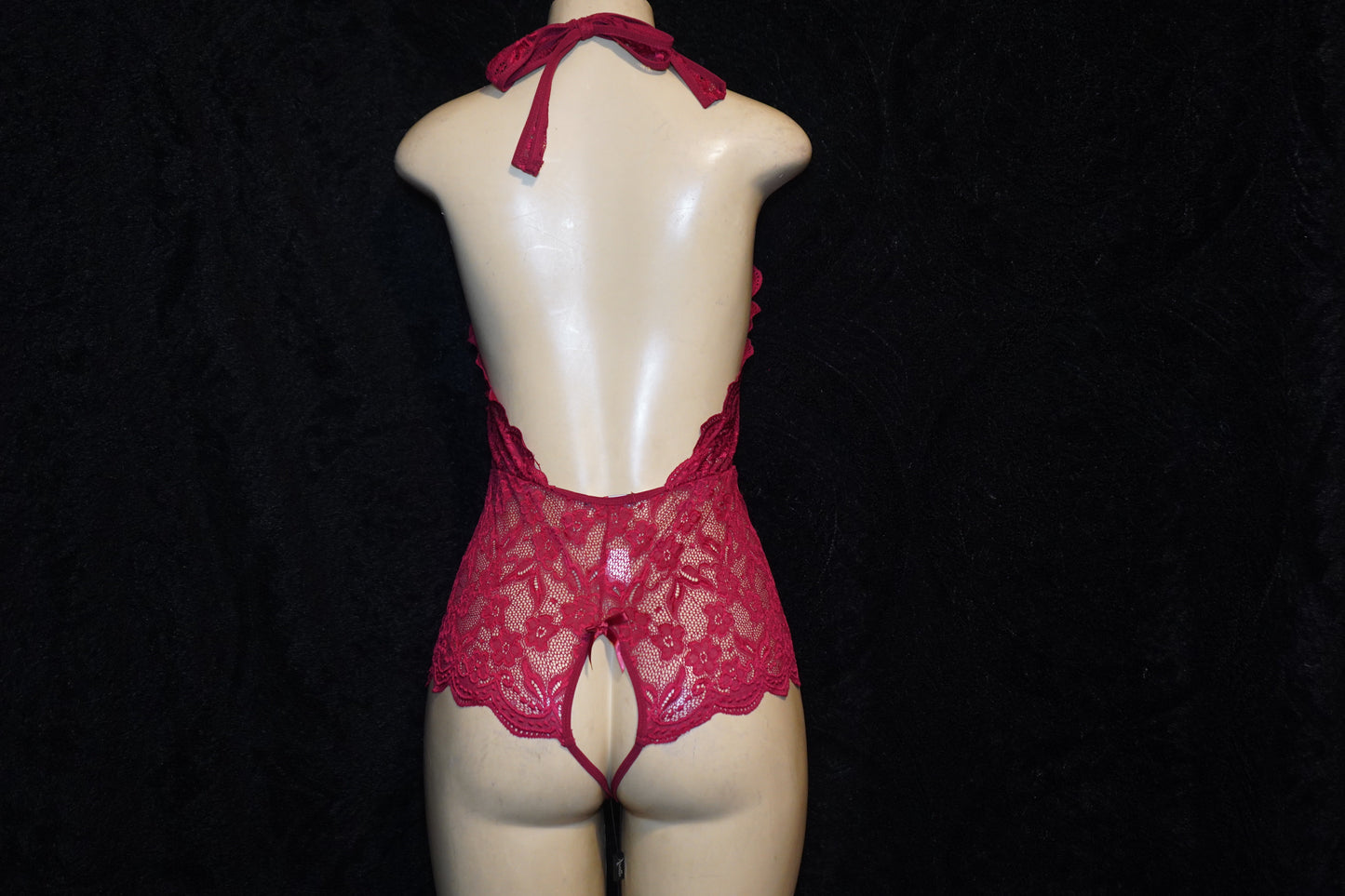 Crotchless lace teddy halter